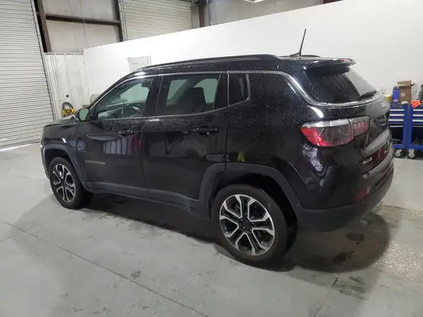 3C4NJDCB7NT113249 2022 JEEP COMPASS - Image 2