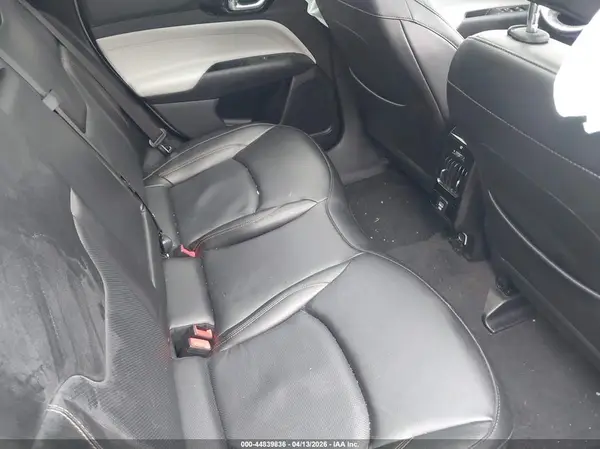 3C4NJDCB7NT115745 2022 JEEP COMPASS - Image 8