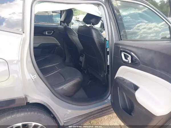 3C4NJDCB7NT121982 2022 JEEP COMPASS - Image 8