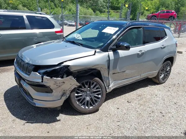 3C4NJDCB7NT123960 2022 JEEP COMPASS - Image 2