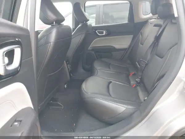 3C4NJDCB7NT126888 2022 JEEP COMPASS - Image 8