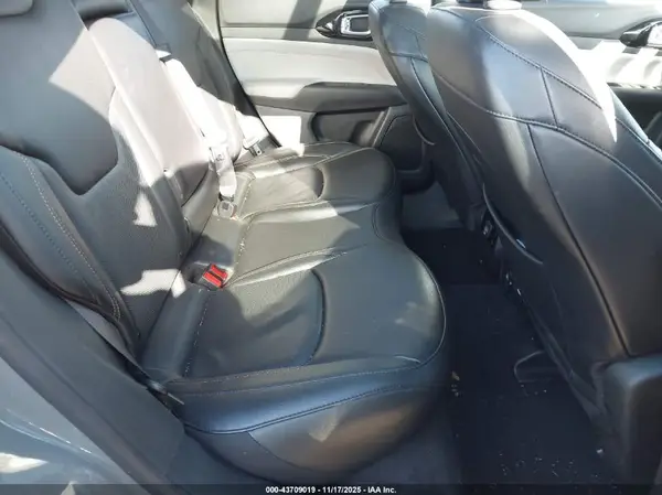 3C4NJDCB7NT129922 2022 JEEP COMPASS - Image 8