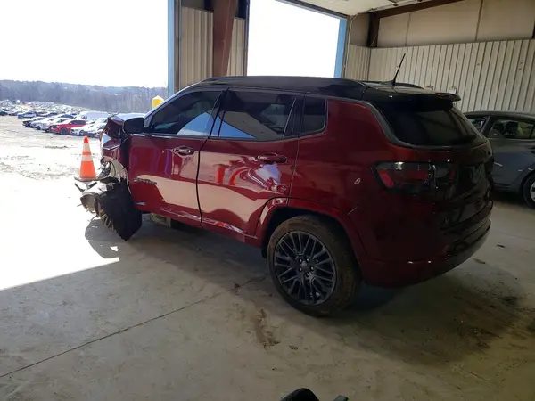 3C4NJDCB7NT143870 2022 JEEP COMPASS - Image 2
