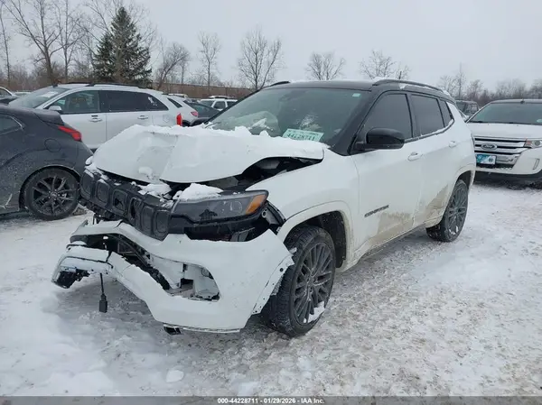3C4NJDCB7NT169241 2022 JEEP COMPASS - Image 2