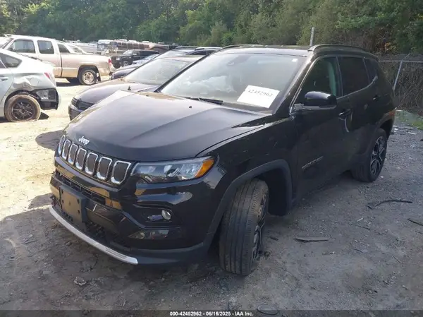 3C4NJDCB7NT189540 2022 JEEP COMPASS - Image 2