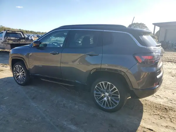3C4NJDCB7NT194771 2022 JEEP COMPASS - Image 2