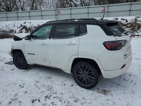 3C4NJDCB7NT207194 2022 JEEP COMPASS - Image 2