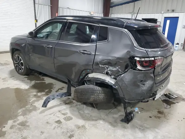 3C4NJDCB7NT231298 2022 JEEP COMPASS - Image 2