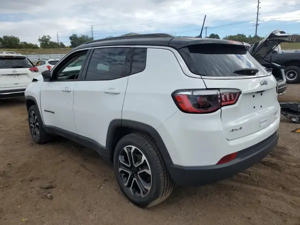 3C4NJDCB7NT232810 2022 JEEP COMPASS - Image 2
