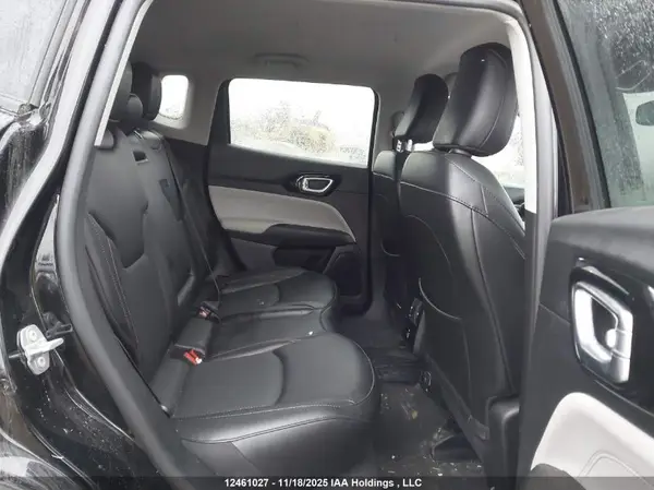 3C4NJDCB7NT237702 2022 JEEP COMPASS - Image 8