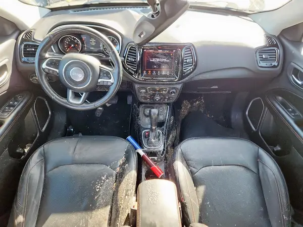 3C4NJDCB8HT624408 2017 JEEP COMPASS - Image 8