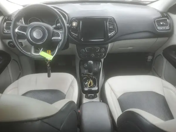 3C4NJDCB8HT679618 2017 JEEP COMPASS - Image 8