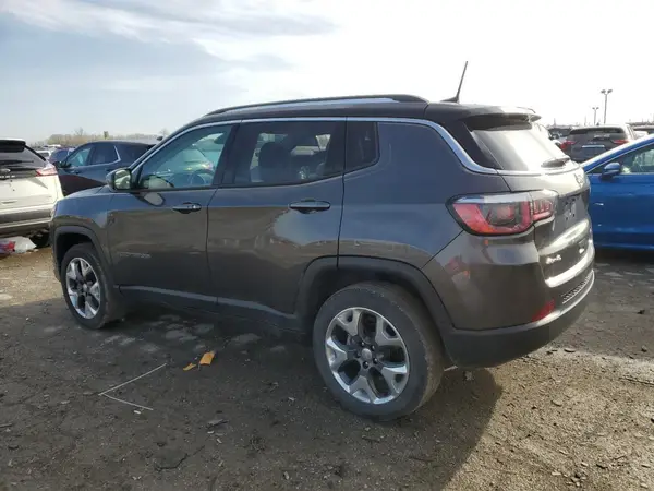 3C4NJDCB8JT115196 2018 JEEP COMPASS - Image 2