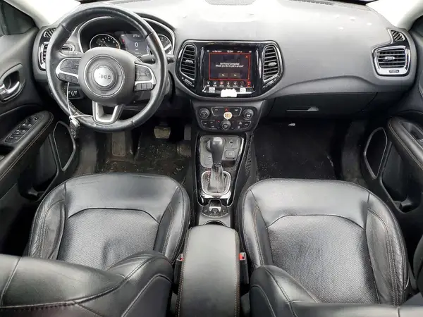 3C4NJDCB8JT116932 2018 JEEP COMPASS - Image 8