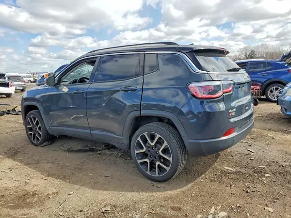 3C4NJDCB8JT163653 2018 JEEP COMPASS - Image 2