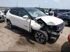 3C4NJDCB8JT175205 2018 JEEP COMPASS