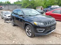 3C4NJDCB8JT201852 2018 JEEP COMPASS