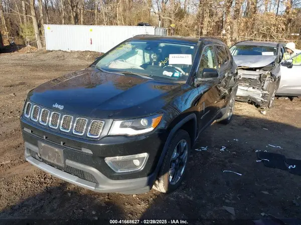 3C4NJDCB8JT264014 2018 JEEP COMPASS - Image 2