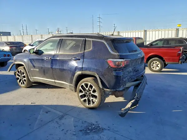 3C4NJDCB8JT264966 2018 JEEP COMPASS - Image 2