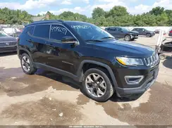 3C4NJDCB8JT307797 2018 JEEP COMPASS