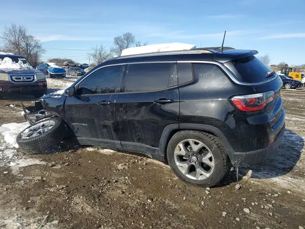 3C4NJDCB8JT333395 2018 JEEP COMPASS - Image 2