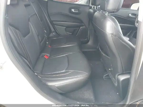 3C4NJDCB8JT342727 2018 JEEP COMPASS - Image 8