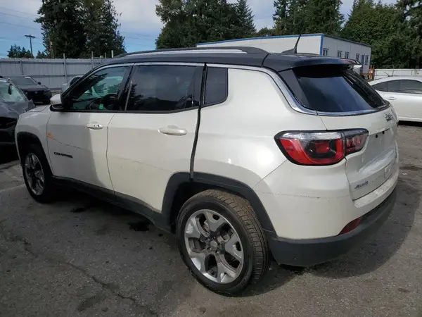 3C4NJDCB8JT373024 2018 JEEP COMPASS - Image 2