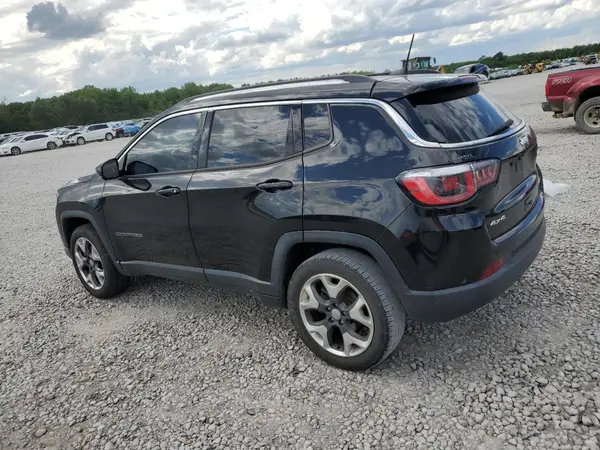3C4NJDCB8JT396917 2018 JEEP COMPASS - Image 2