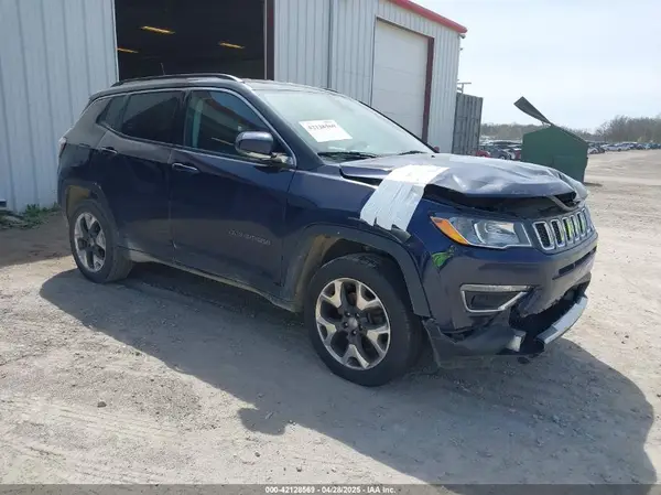 3C4NJDCB8JT397159 2018 JEEP COMPASS - Image 1