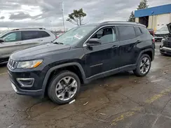 3C4NJDCB8JT402523 2018 JEEP COMPASS