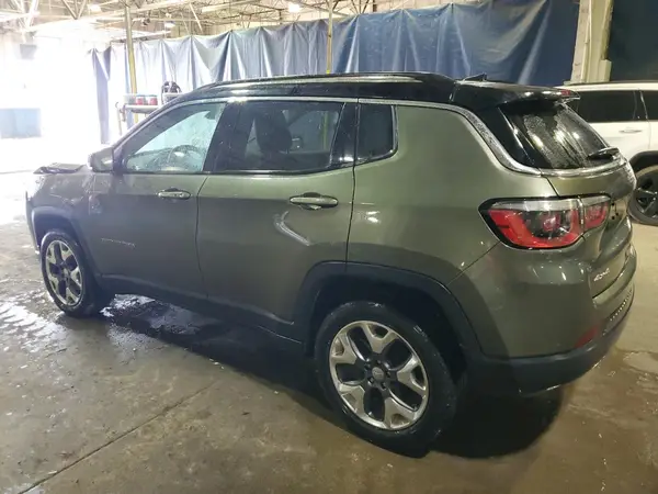 3C4NJDCB8JT418740 2018 JEEP COMPASS - Image 2