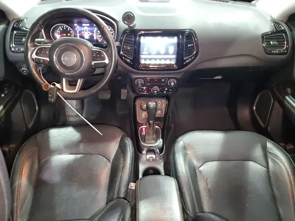 3C4NJDCB8JT418740 2018 JEEP COMPASS - Image 8