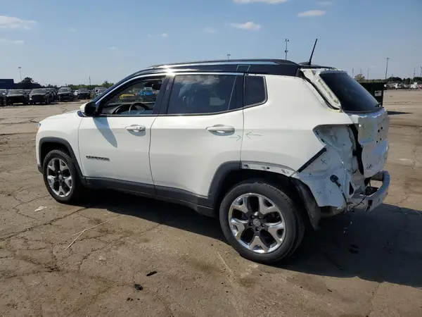 3C4NJDCB8JT433240 2018 JEEP COMPASS - Image 2