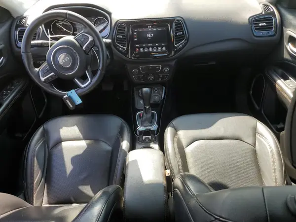 3C4NJDCB8JT433240 2018 JEEP COMPASS - Image 8