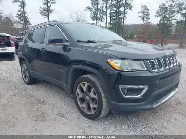 3C4NJDCB8JT456355 2018 JEEP COMPASS - Image 1