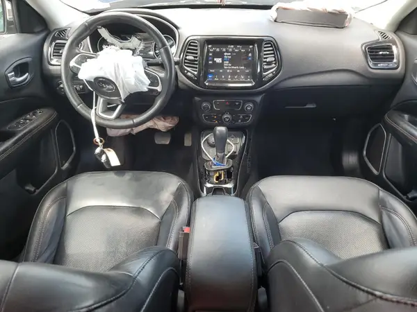 3C4NJDCB8JT470837 2018 JEEP COMPASS - Image 8