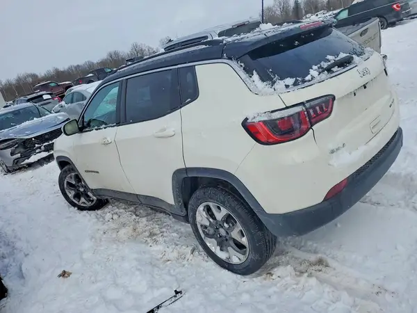 3C4NJDCB8KT594589 2019 JEEP COMPASS - Image 2