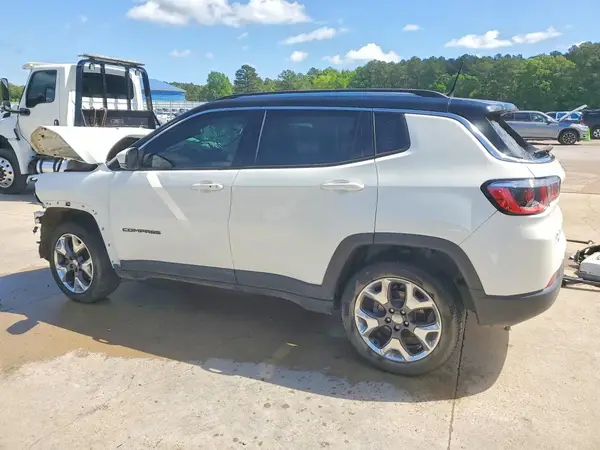 3C4NJDCB8KT638610 2019 JEEP COMPASS - Image 2