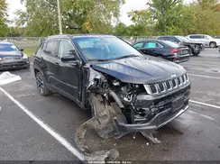 3C4NJDCB8KT647470 2019 JEEP COMPASS