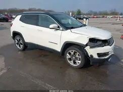 3C4NJDCB8KT656671 2019 JEEP COMPASS