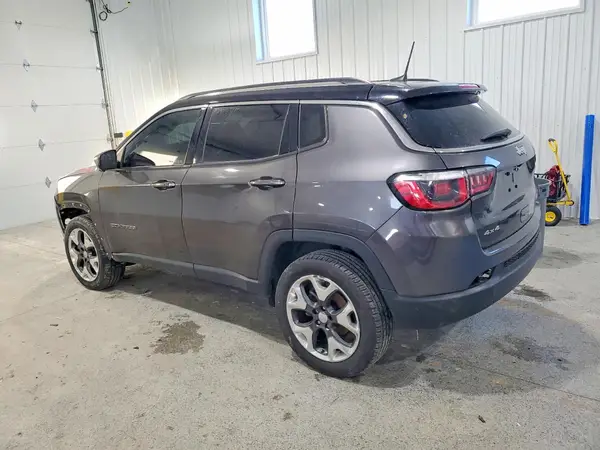 3C4NJDCB8KT666214 2019 JEEP COMPASS - Image 2
