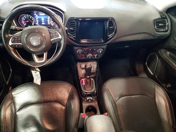 3C4NJDCB8KT673907 2019 JEEP COMPASS - Image 8