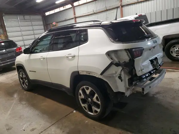 3C4NJDCB8KT678914 2019 JEEP COMPASS - Image 2