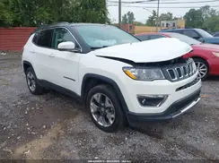 3C4NJDCB8KT679240 2019 JEEP COMPASS