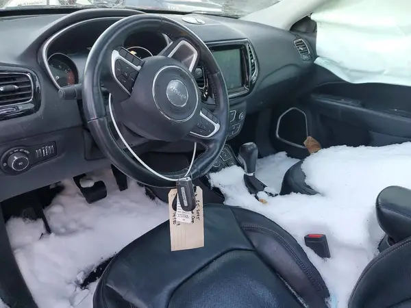 3C4NJDCB8KT741980 2019 JEEP COMPASS - Image 8