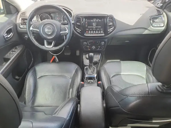3C4NJDCB8KT767625 2019 JEEP COMPASS - Image 8