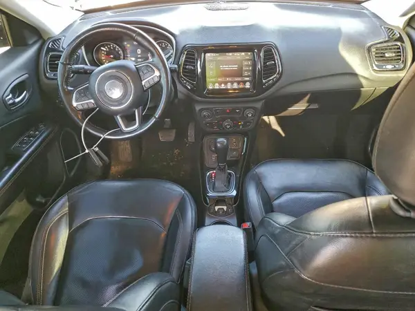 3C4NJDCB8KT806553 2019 JEEP COMPASS - Image 8