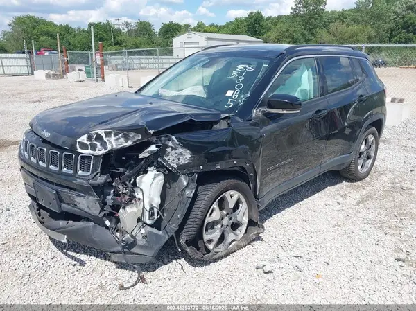 3C4NJDCB8KT813065 2019 JEEP COMPASS - Image 2