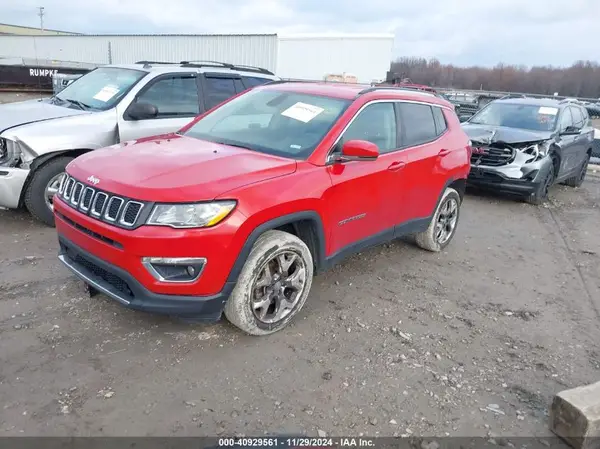 3C4NJDCB8KT854859 2019 JEEP COMPASS - Image 2