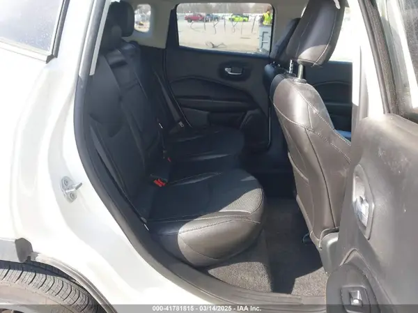 3C4NJDCB8LT101334 2020 JEEP COMPASS - Image 8